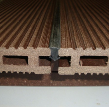 Резиновый уплотнитель для террасной доски ДПК